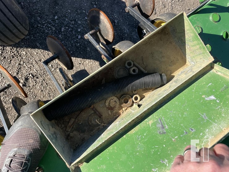 1997-john-deere-750-image-22