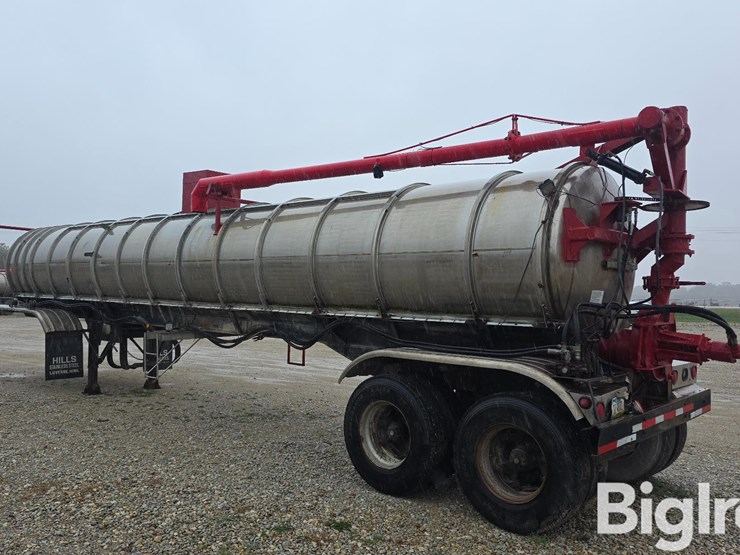 1985-walker-tanker-image-7