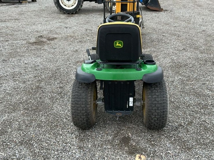 john-deere-l120-image-4