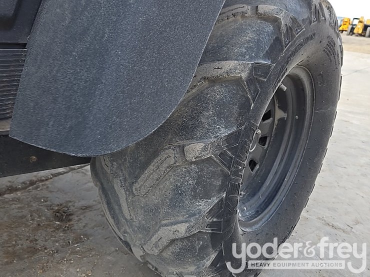 2020-club-car-carryall-1700-image-25