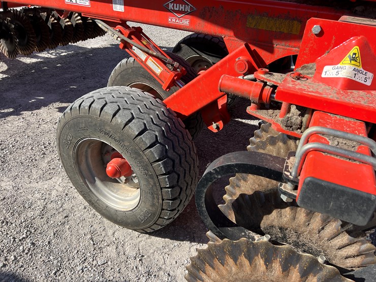 #206689-•-kuhn-8005-excellerator-image-8