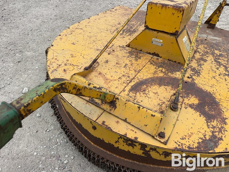 john-deere-3-pt-shredder/mower-image-11