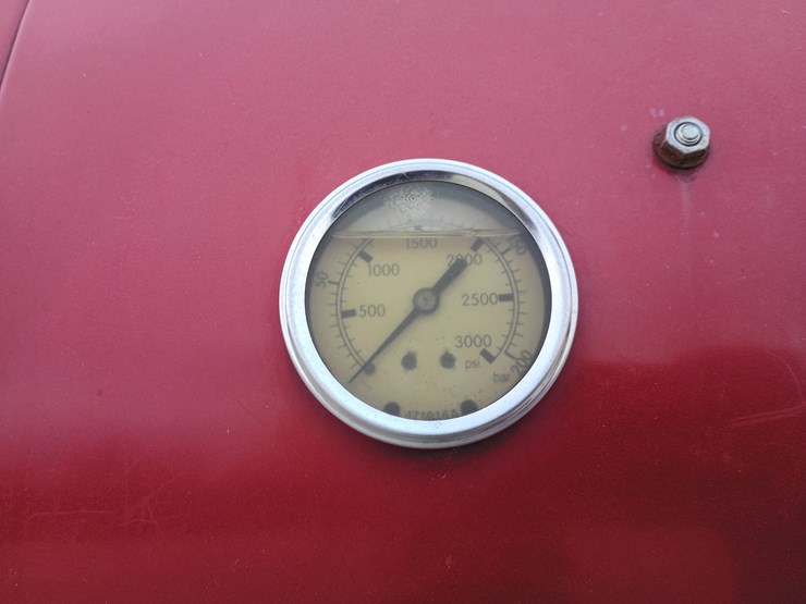 2014-new-holland-br7060-image-20