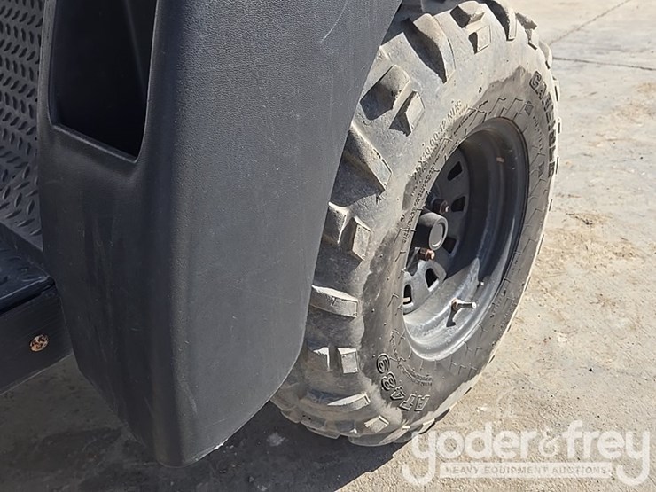 2019-club-car-carryall-1700-image-39