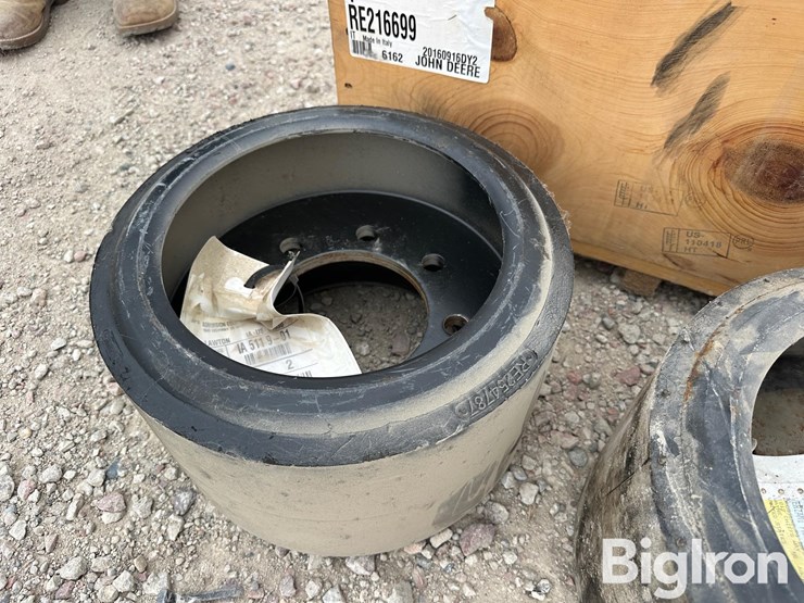 john-deere-9000t-mid-roller-assembly-spindle-&-wheels-image-18