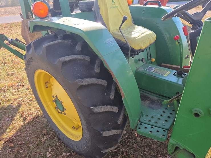 1996-john-deere-1070-image-14