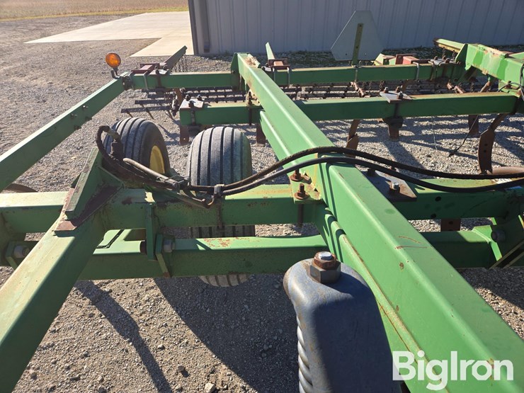 john-deere-714-image-16