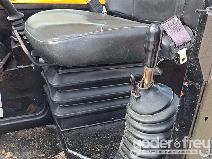 2017-jcb-510-56-image-122