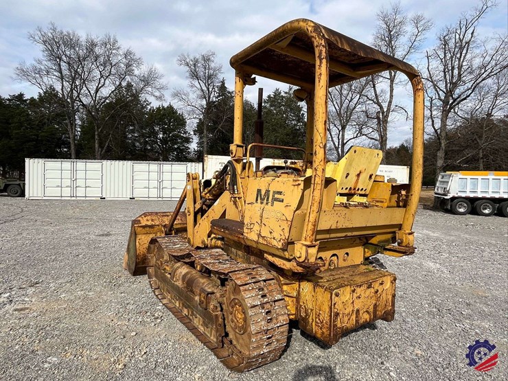 massey-ferguson-300-image-27