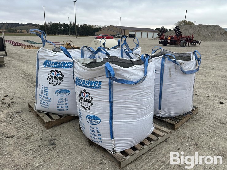 abrasives-black-magic-blasting-media-image-7