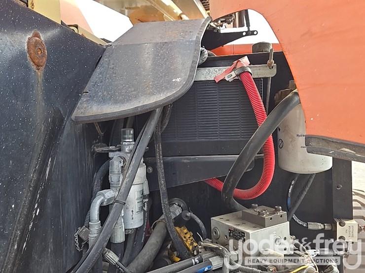 2015-jlg-600aj-image-106