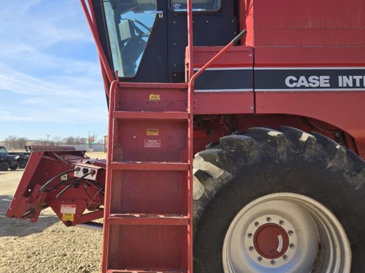 case-ih-1666-image-23