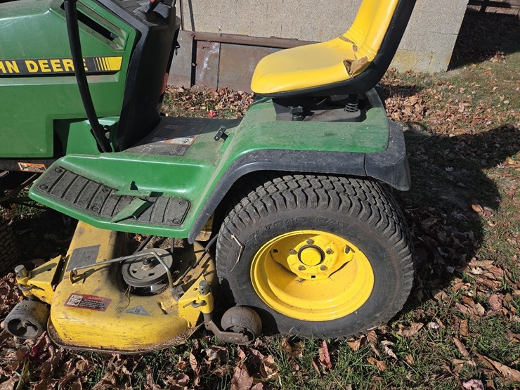 john-deere-gt275-image-4