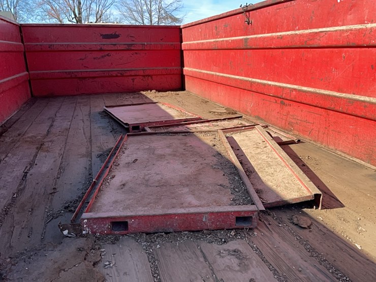 ih-load-star-1600-single-axle-grain-truck-image-16