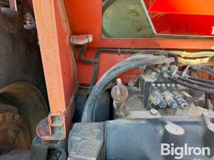 1982-allis-chalmers-8070-image-15