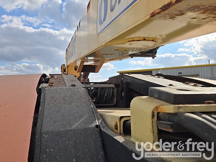 2015-jlg-600aj-image-61