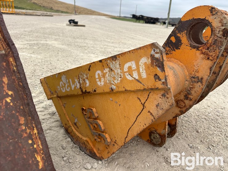 excavator/backhoe-buckets-image-18