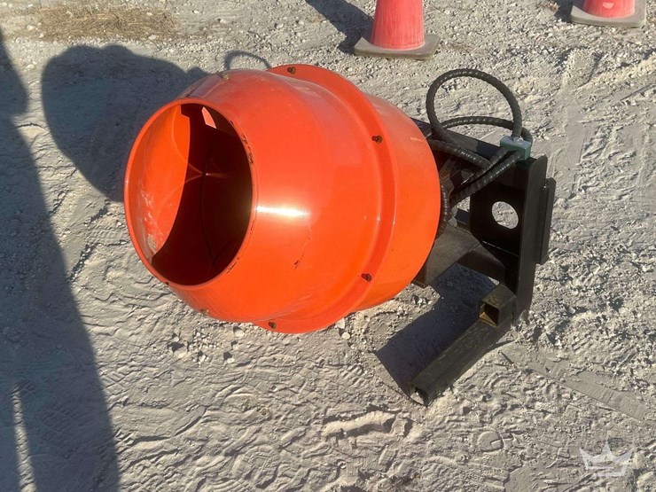 concrete-mixer-skid-steer-attachment-image-2