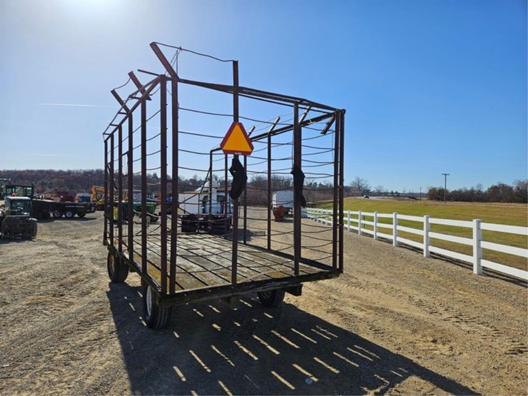 #3346-•-8'-x-16'-bale-wagon-image-3