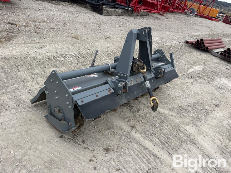 titan-uh-72-3-pt-tiller-image-3