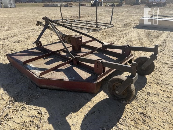 international-im702-image-5