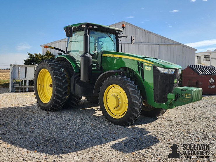2013-john-deere-8285r-image-3