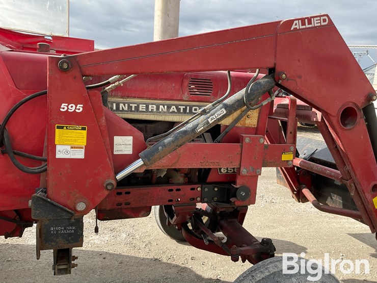 1968-international-656-image-11