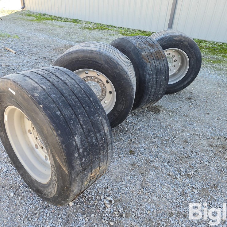 Goodyear 445/50R22.5 Super Single Tires On Aluminum Wheels