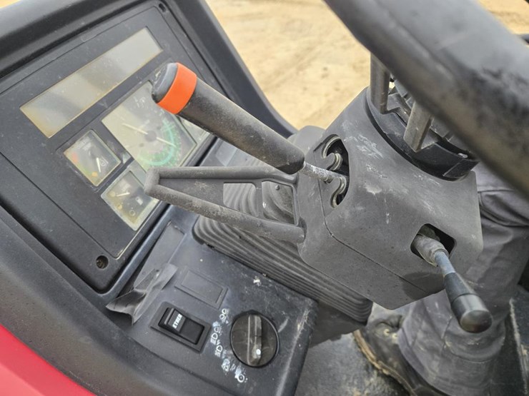 case-ih-5220-image-20