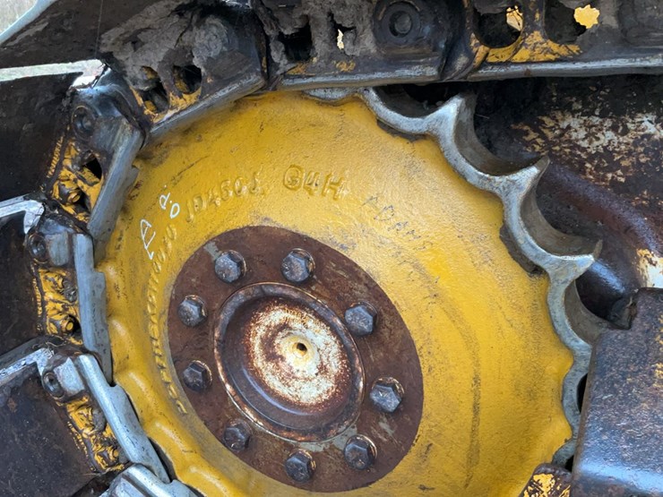 2016-deere-550k-lgp-image-43