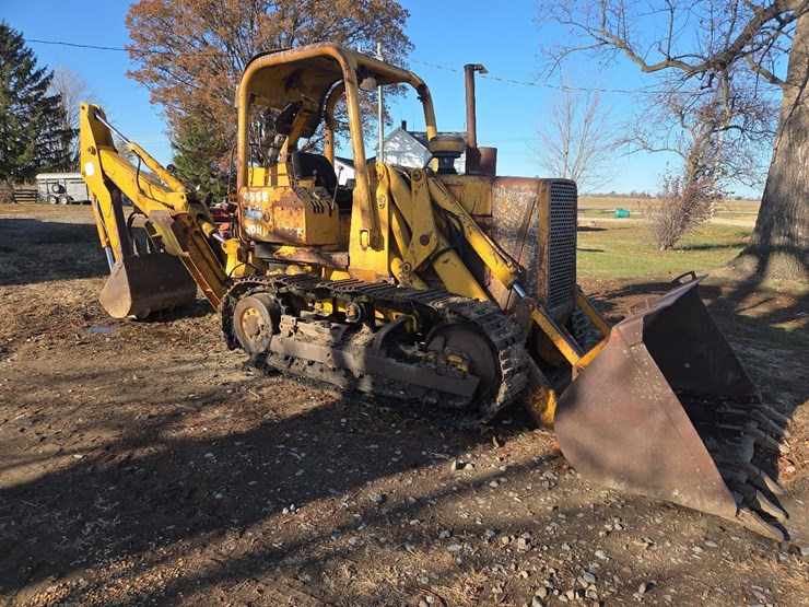 jd-455e-track-loader-w/-backhoe-image-1