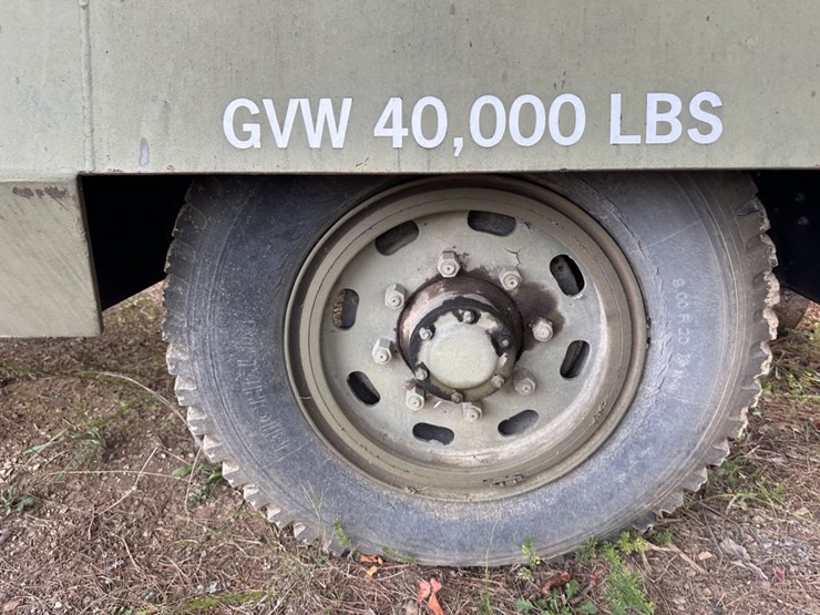 2118-ford-300-image-49