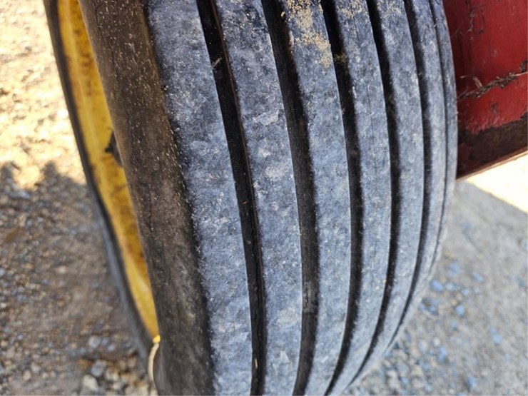 new-holland-477-image-26