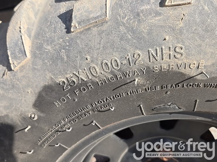 2019-club-car-carryall-1700-image-43