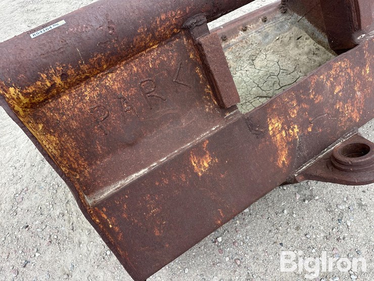 excavator/backhoe-buckets-image-14