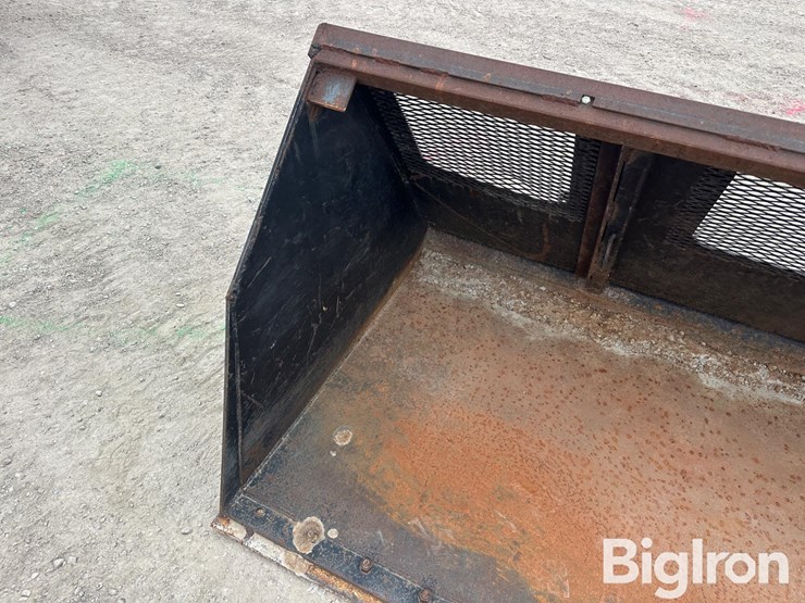 skid-steer-quick-attach-snow-bucket-image-12