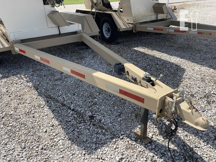 2010-unverferth-3750-image-11