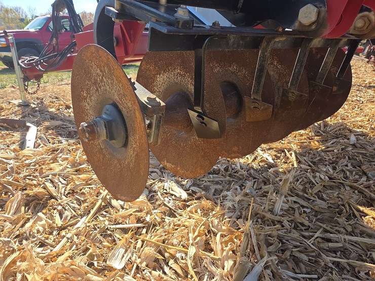 case-ih-690-image-25