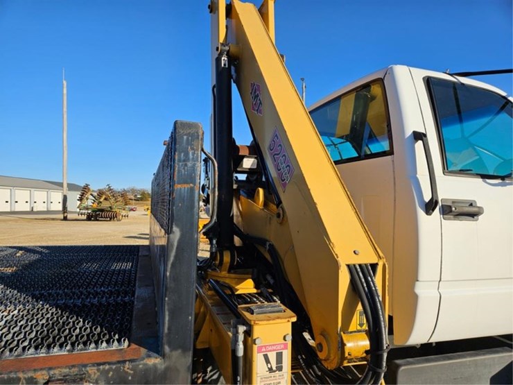 1997-imt-5200-image-30