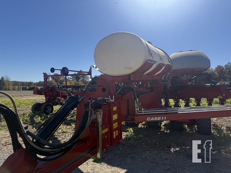 2024-case-ih-2160-image-43