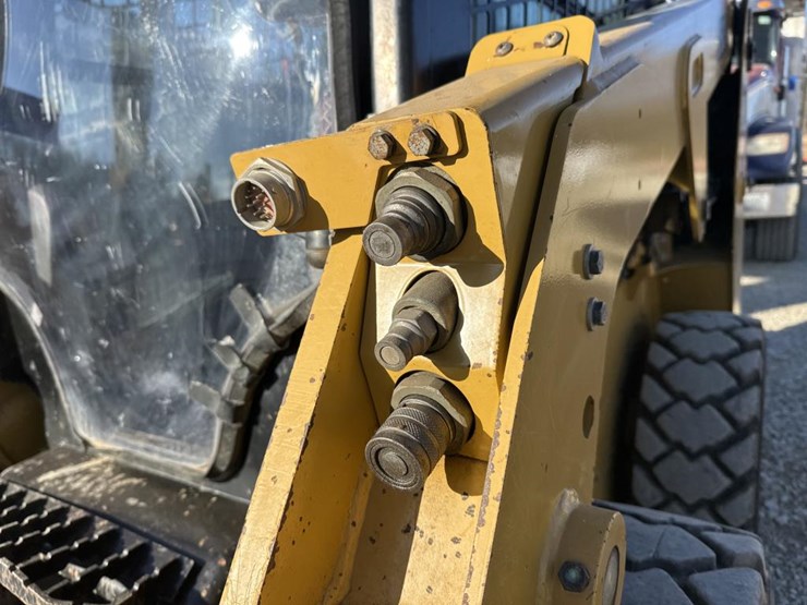 caterpillar-226d3-image-12