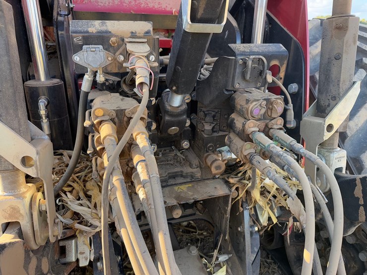 2023-case-ih-540-image-30