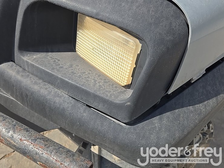 2019-club-car-carryall-1700-image-53