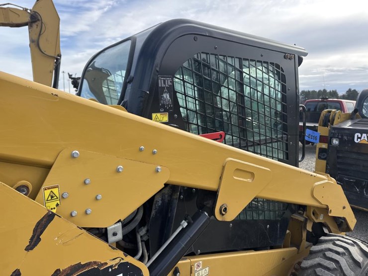 2016-caterpillar-262d-image-23
