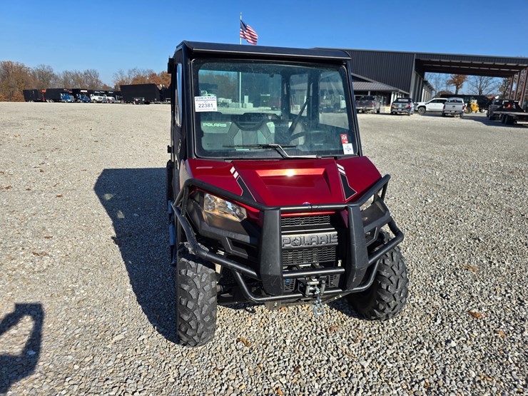 2015-polaris-ranger-crew-image-28