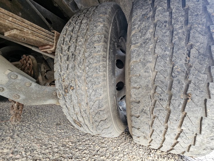 #22778-•-2003-ford-econoline-van-ambulance-image-64