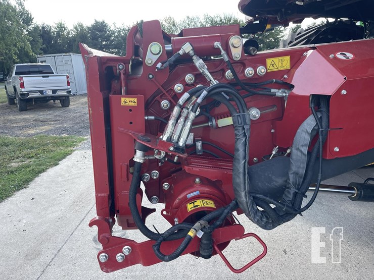 2024-case-ih-8250-image-39