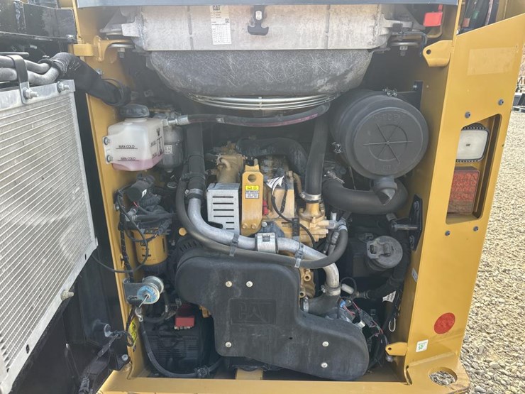 caterpillar-236d3-image-27