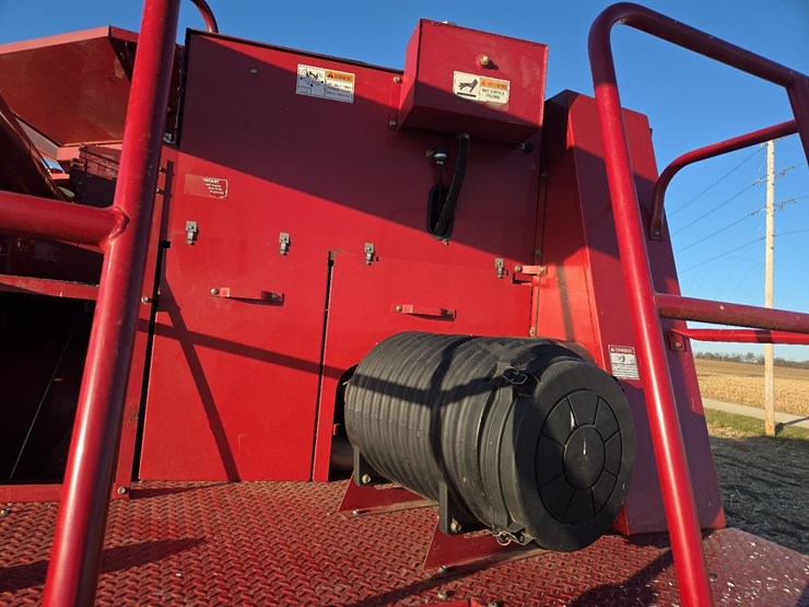 case-ih-2388-image-58