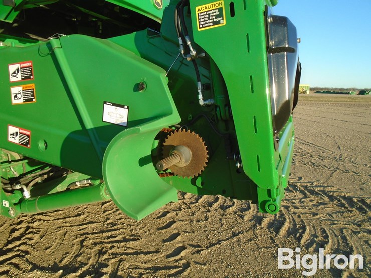 2021-john-deere-s780-image-12